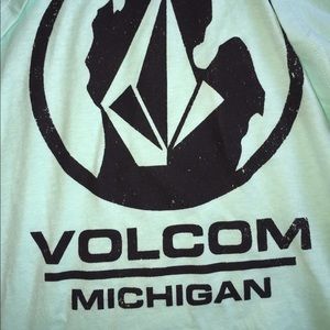 NWT Mint Blue  Distressed Volcom
