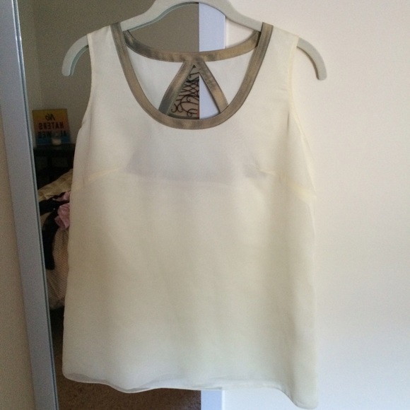 100% silk White and gold sleeveless top
