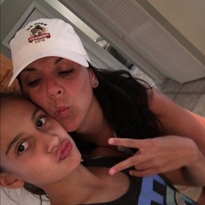 Meet your Posher, Adrienne