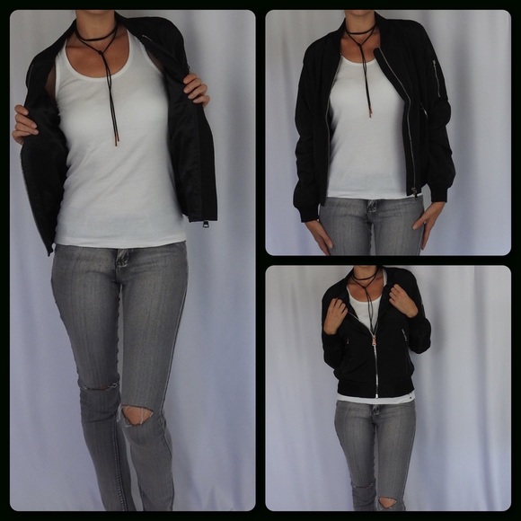 1 SMALL LEFT⭐️Black Bomber Jacket - Picture 3 of 4