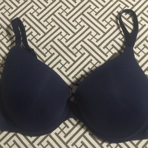 sz 34D vs PINK padded push up bra sz 34D vs PINK padded push up bra