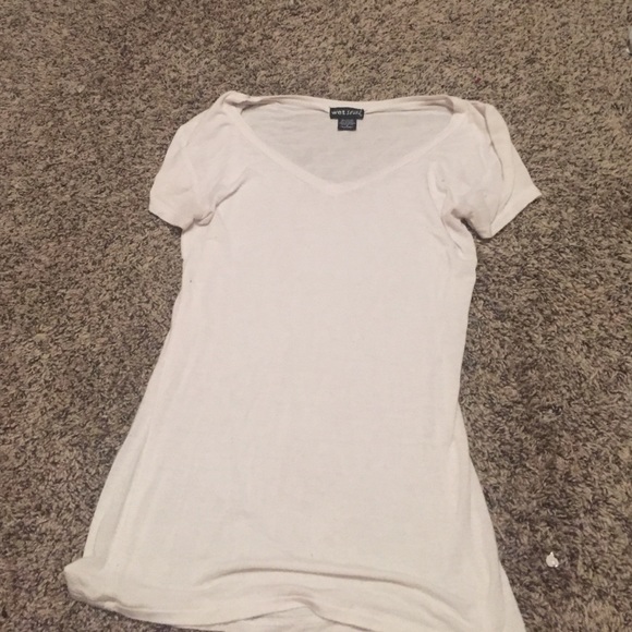 Loose white v neck