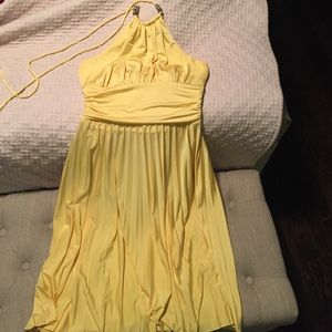 Yellow dress!