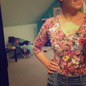 Rue 21 3/4 sleeve floral print top