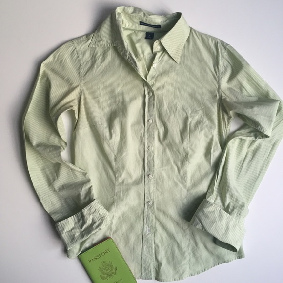 Gap Green and White Subtle Stripes - Long Sleeved