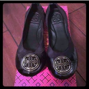 Black tory burch flats
