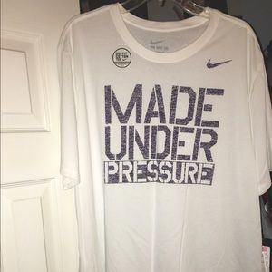 Nike Graphic tee
