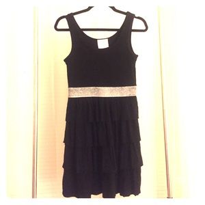 Romeo & Juliet Couture Black Dress w/Silver Accent