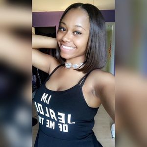 Meet your Posher, Taylor