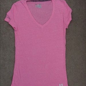 Under armour v-neck Tshirt