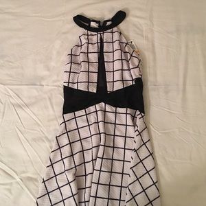 skater sleeveless dress