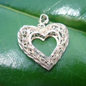 Jewelry - Vintage Sterling silver heart necklace pendent Jewelry - Vintage Sterling silver heart necklace pendent