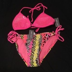 Wet seal bikini nwt
