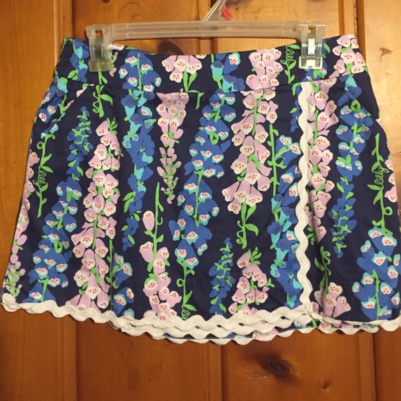 Lilly Pulitzer scort