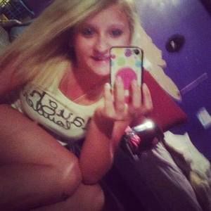 Meet your Posher, Deanna