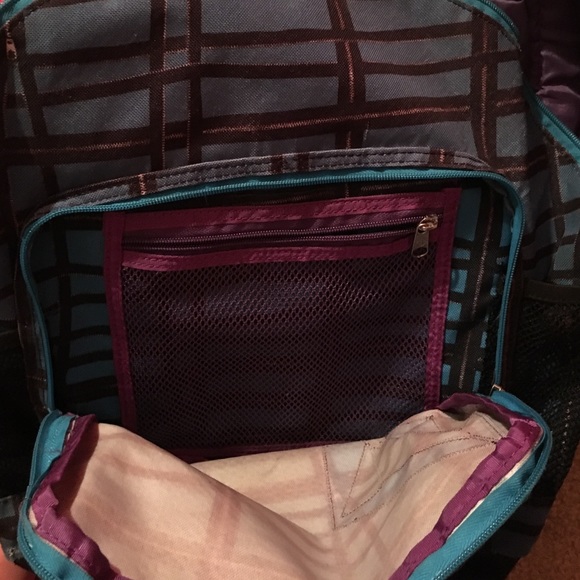 Volcom book bag - Picture 4 of 4