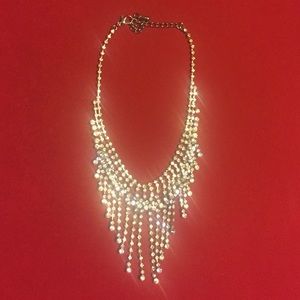Statement necklace