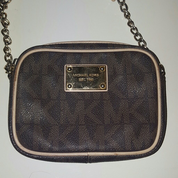 Small MK (Michael Kors) Crossbody Bag