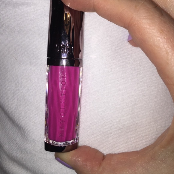 *NEW* Pink lipgloss UD