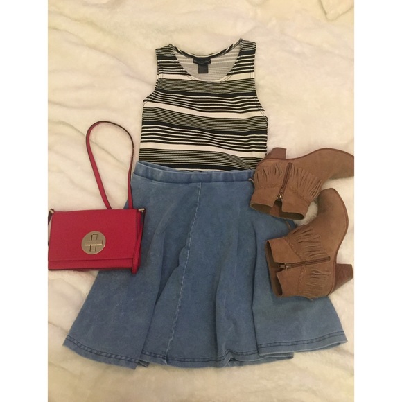 Topshop Denim Skirt!