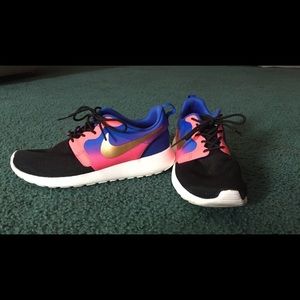 Women's roshes