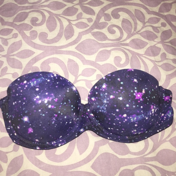 Victoria's Secret Other - Galaxy VS strapless bra in 32-34b