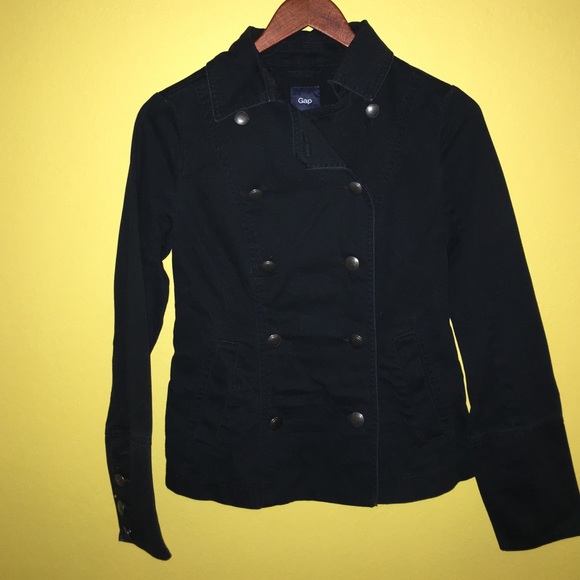 Short black peacoat