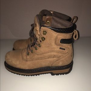 Cabella Women's Hiking Boots