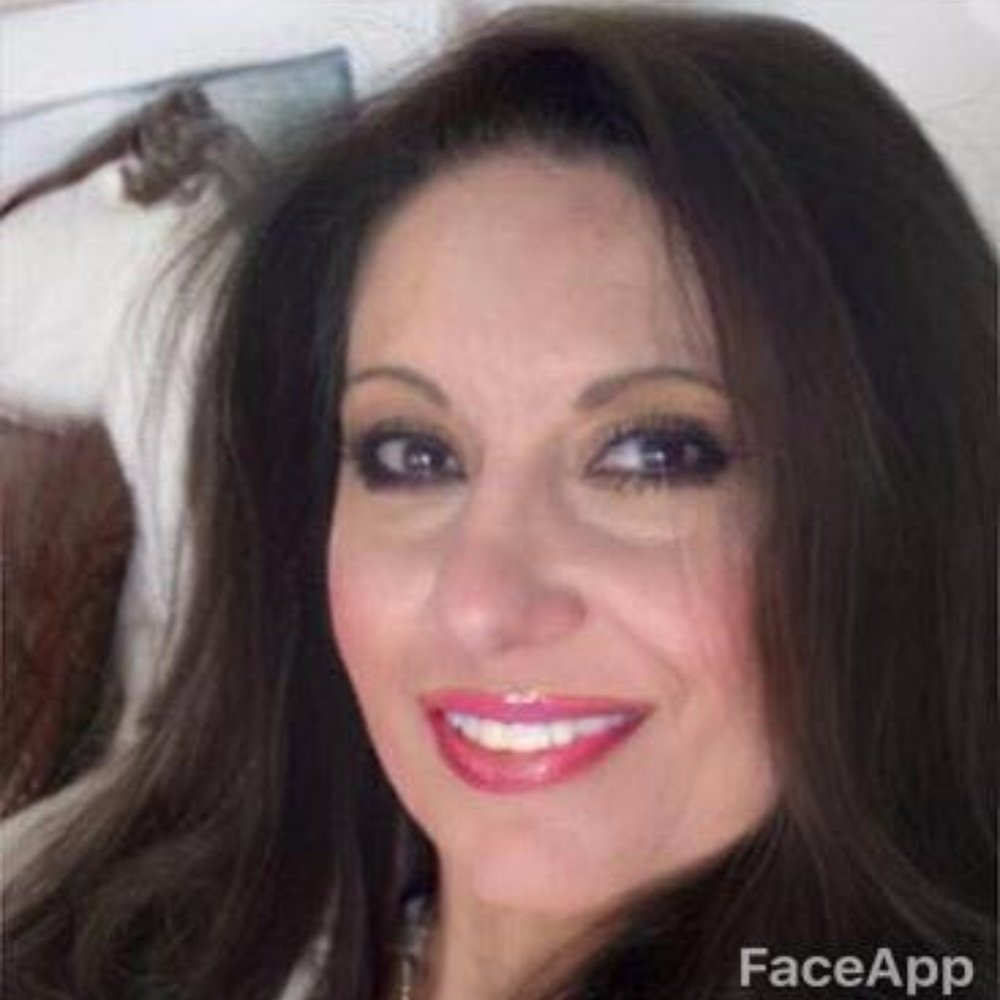 Meet your Posher, Jeanette