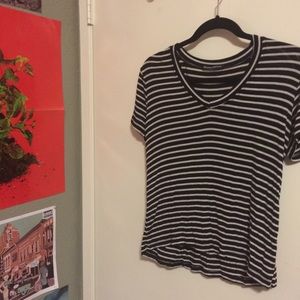 Brandy Melville t shirt