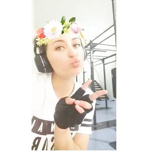 Meet your Posher, Samantha