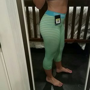 Nike Pro leggings