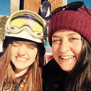 Meet your Posher, Hillary