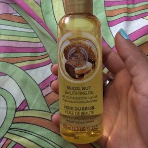 The Body Shop Face and body oil