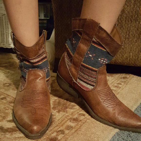 Steve Madden cowboy booties