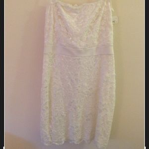 White Lace Strapless Dress