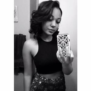 Meet your Posher, Leah