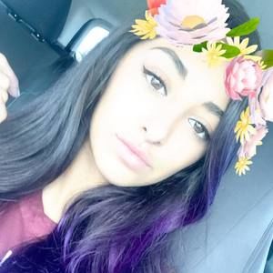 Meet your Posher, Savanah