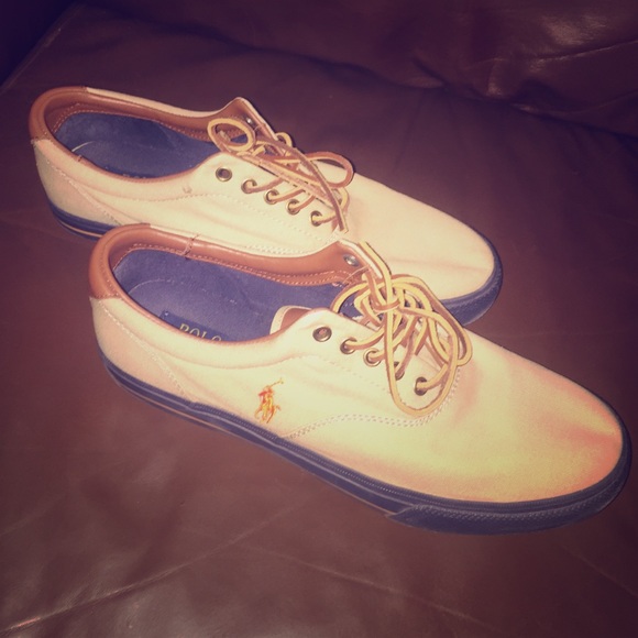 Men's Ralph Lauren Polo canvas shoe