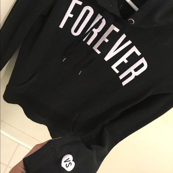 VS BLACK FOREVER HOODIE