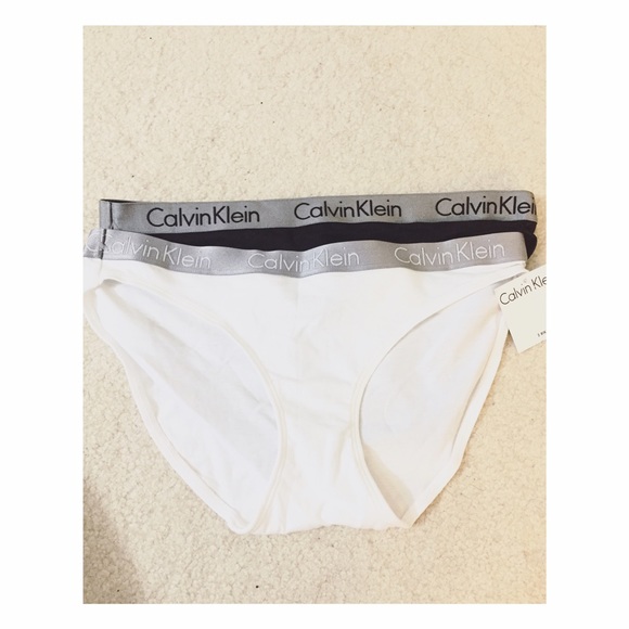 NWT Calvin Klein bikini panties