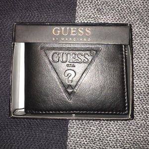 Men's Guess wallet