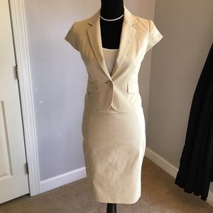 Express Business Suit