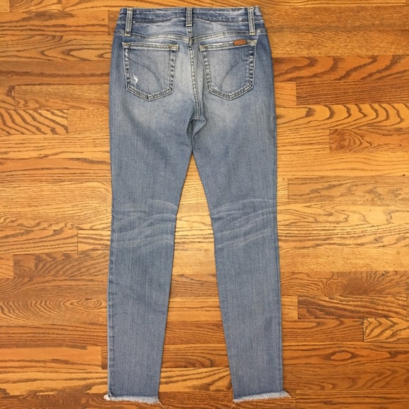 ❗️SOLD❗️Joe's Jeans - Picture 3 of 4
