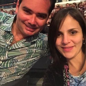 Meet your Posher, Elaine