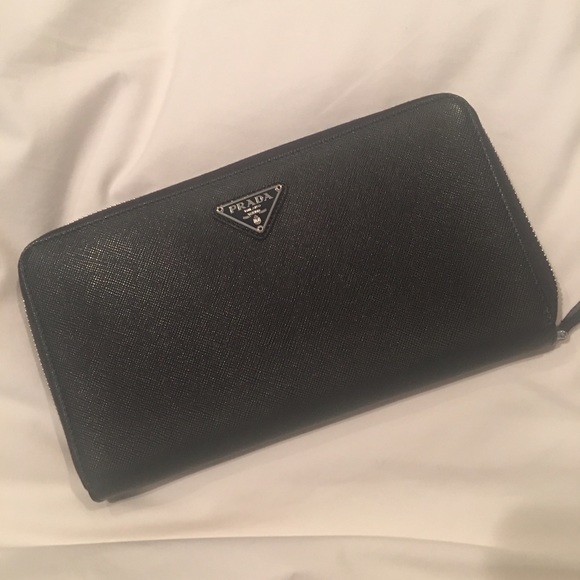 Brand new Black Prada Wallet