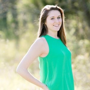 Meet your Posher, Abby