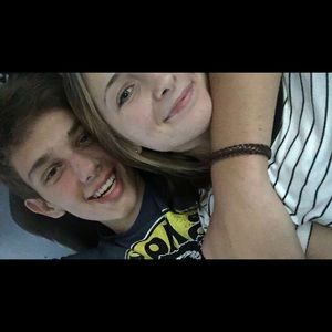 Meet your Posher, Kaitlynn