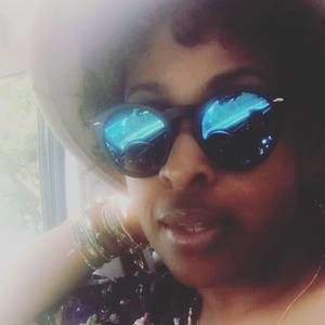 Meet your Posher, Francine