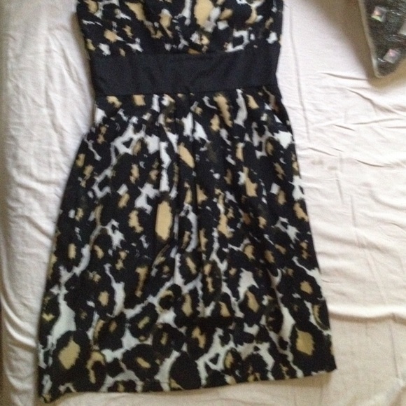 Beautiful dress!like new ! Used one Time only .